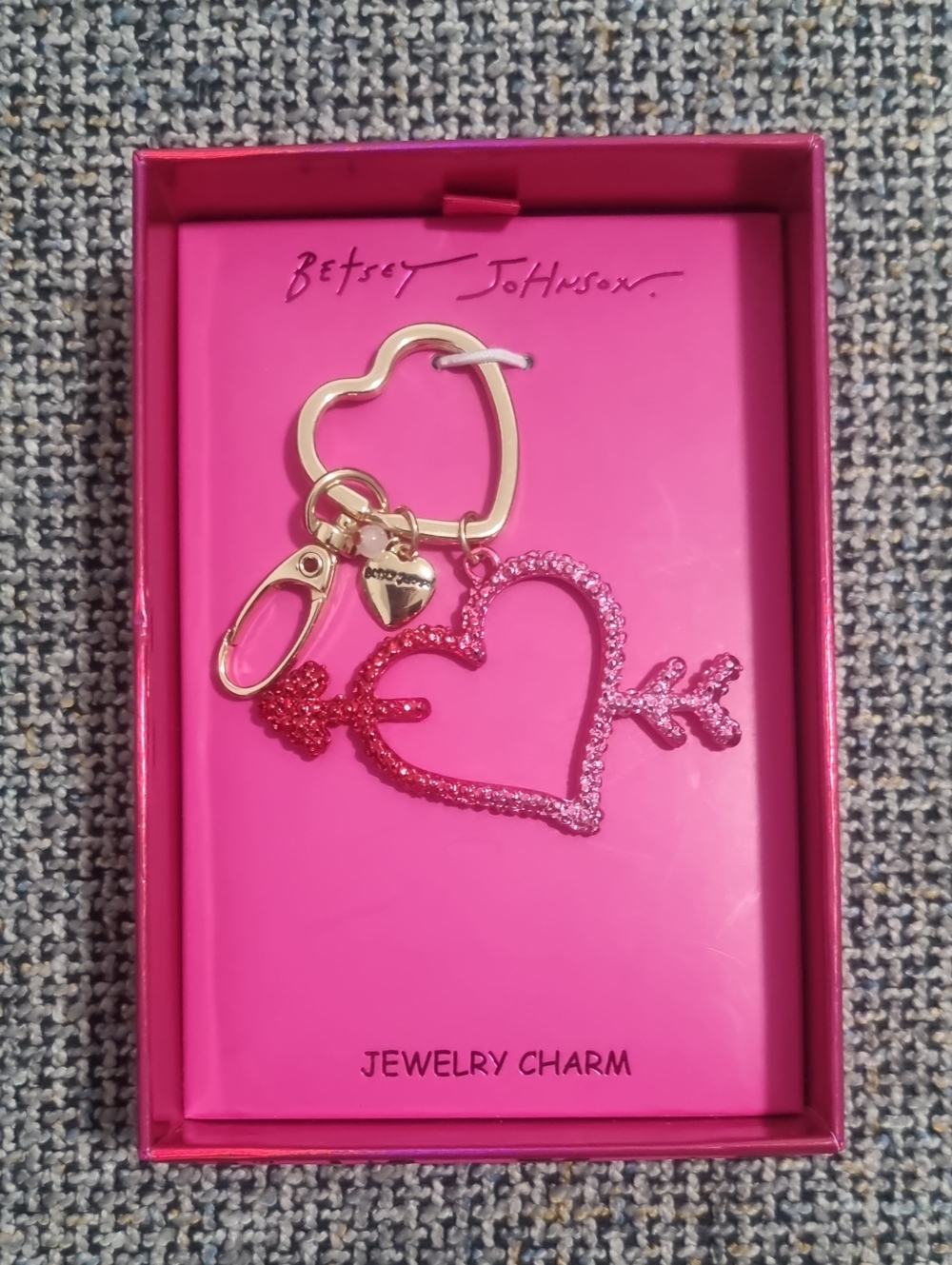 BETSEY JOHNSON Open Frame Jewelry Charms/Key Chains - Pick One - Picture 7 of 8